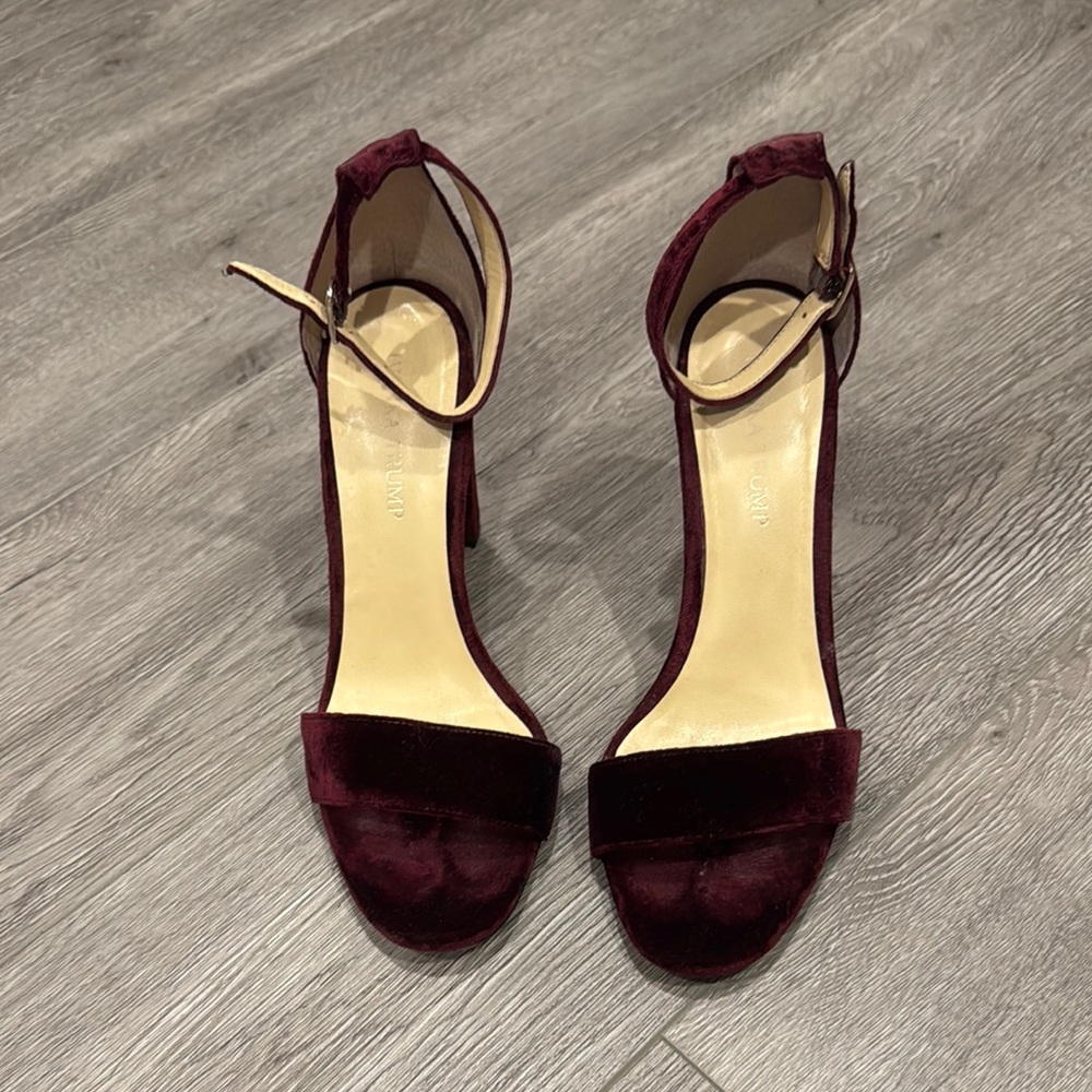 Elegant Burgundy Velvet Heels